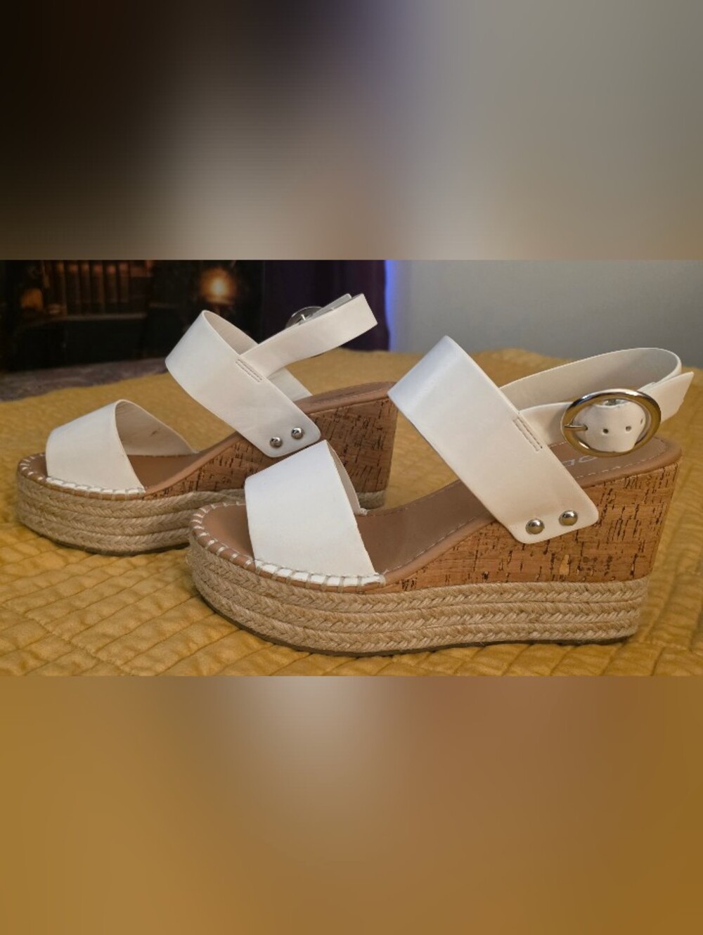 Soda White Espadrille Platform Wedge Sandals Size 8.5 - Picture 4 of 6